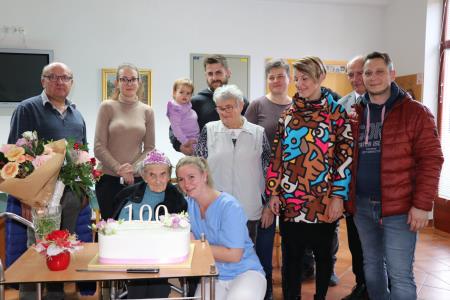 Naša občanka Jolanka Škerlak praznovala 100. rojstni dan 2